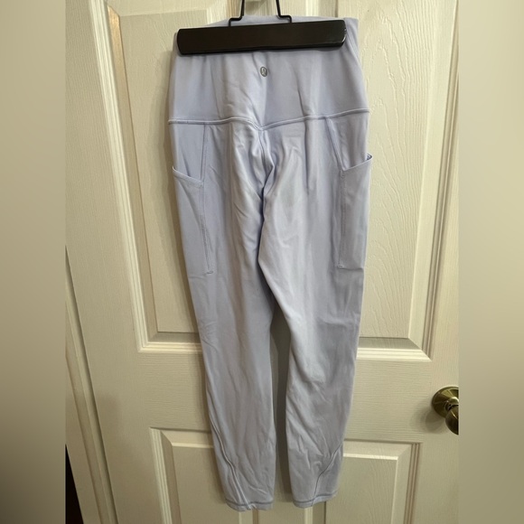 Lululemon Align Pant - 25” - Size 4 - with side pockets - Pastel Blue - Picture 5 of 5